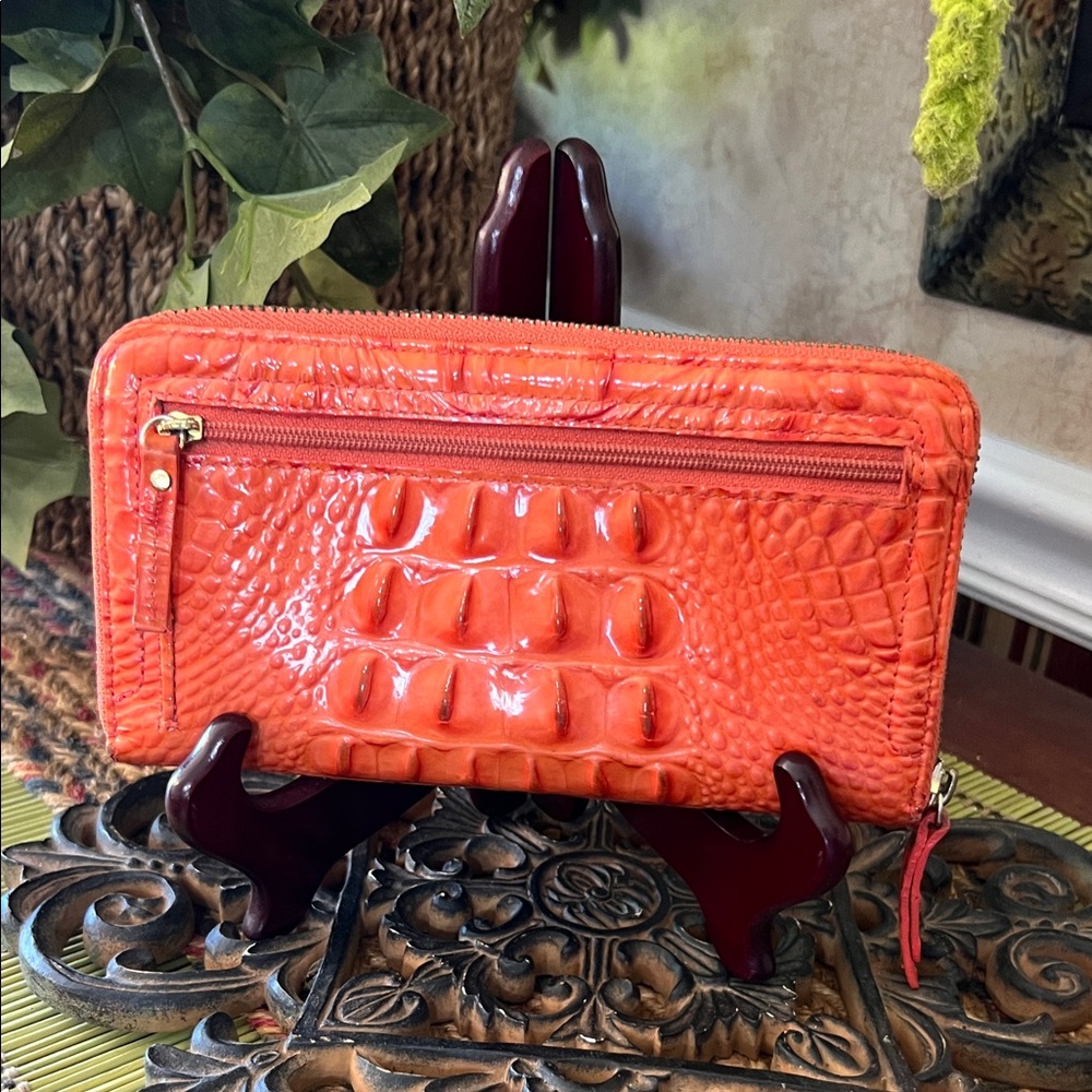 Brahmin Orange/Coral Croc-Embossed Zip Around Wallet -Leather. USED but GUC - Picture 2 of 15